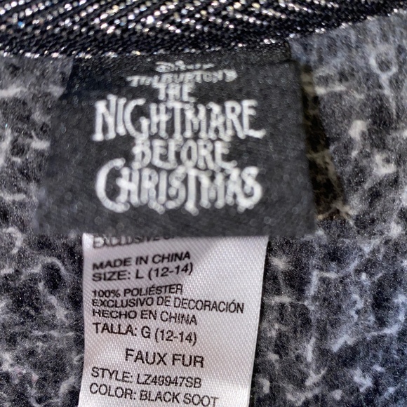 Nightmare Before Christmas Sleepwear super soft fleece top - Picture 3 of 4